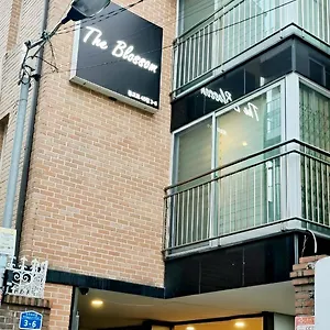The Blossom Yeonnam Guest house Seoul